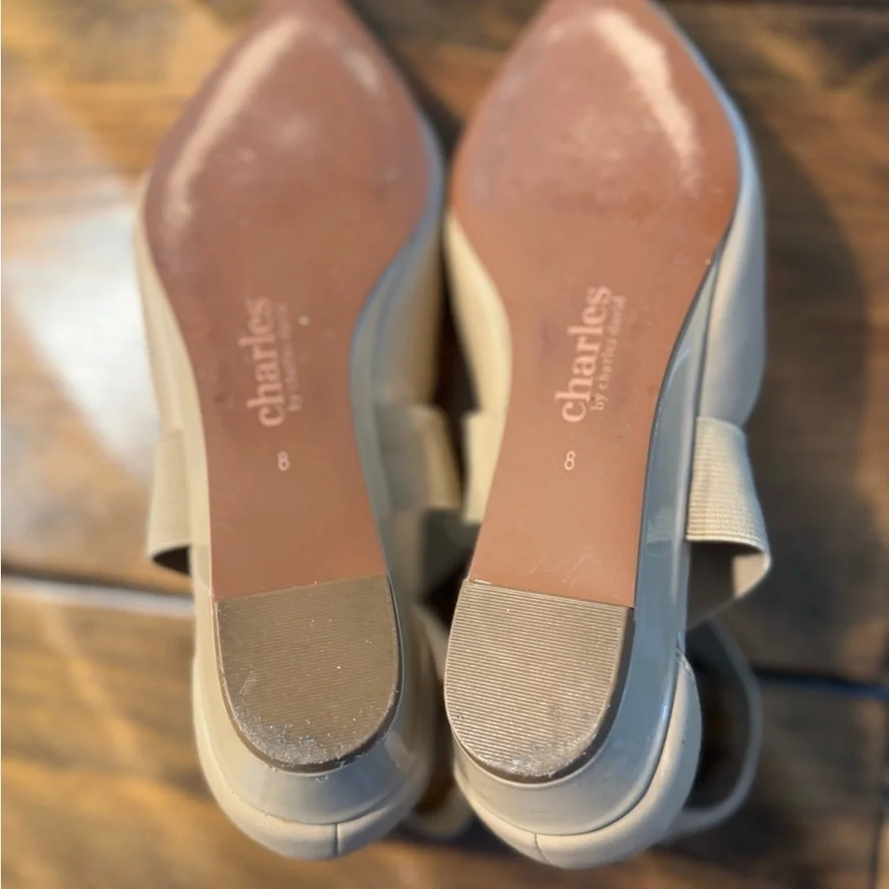 Charles by Charles David Low Wedge Sandal in Nude w/elastic ankle wrap. Size 8